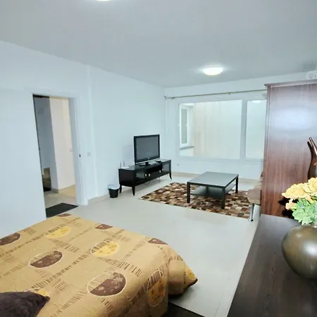 Madronales Villa *