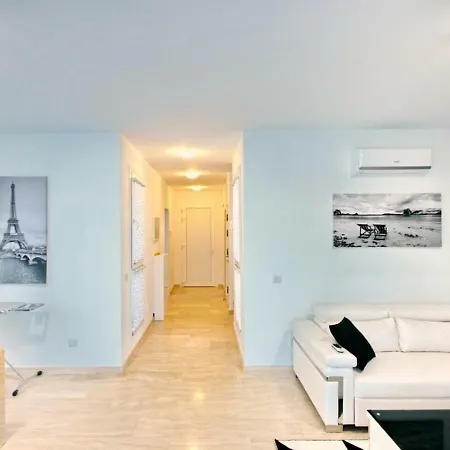 Madronales Villa *